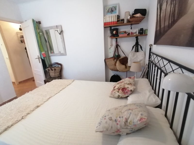 Available from Sept 27 / Season: Ground-floor apartment with terraces near the coast of Colonia St Jordi --AP 07 T