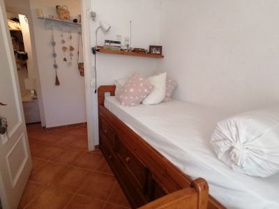 Available from Sept 27 / Season: Ground-floor apartment with terraces near the coast of Colonia St Jordi --AP 07 T