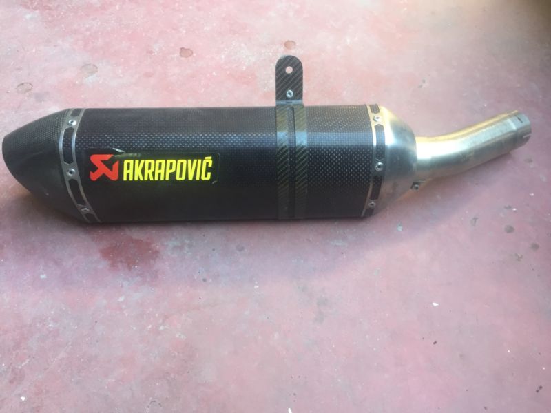 Für Yamaha FZ8 Akrapovic Full Escape mit Sammlern und Frynojet Power Cetralite