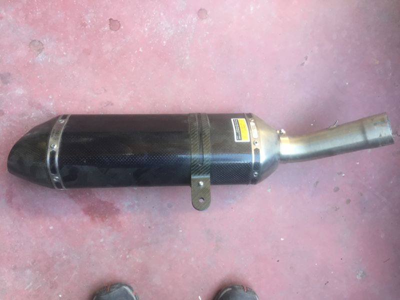 Für Yamaha FZ8 Akrapovic Full Escape mit Sammlern und Frynojet Power Cetralite