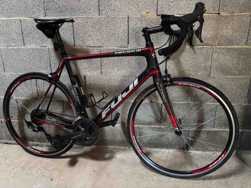 Bicicleta de carretera de carbono FUJI SL Shimano Ultegra 61 cm