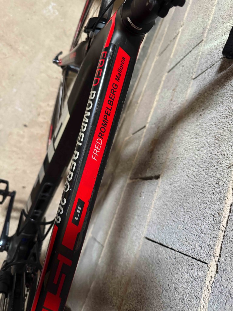 Bicicleta de carretera de carbono FUJI SL Shimano Ultegra 61 cm