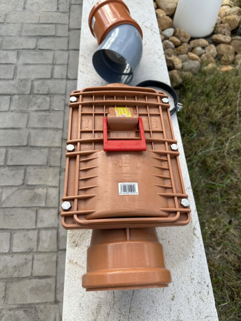 Funke Rückstauverschluss !!