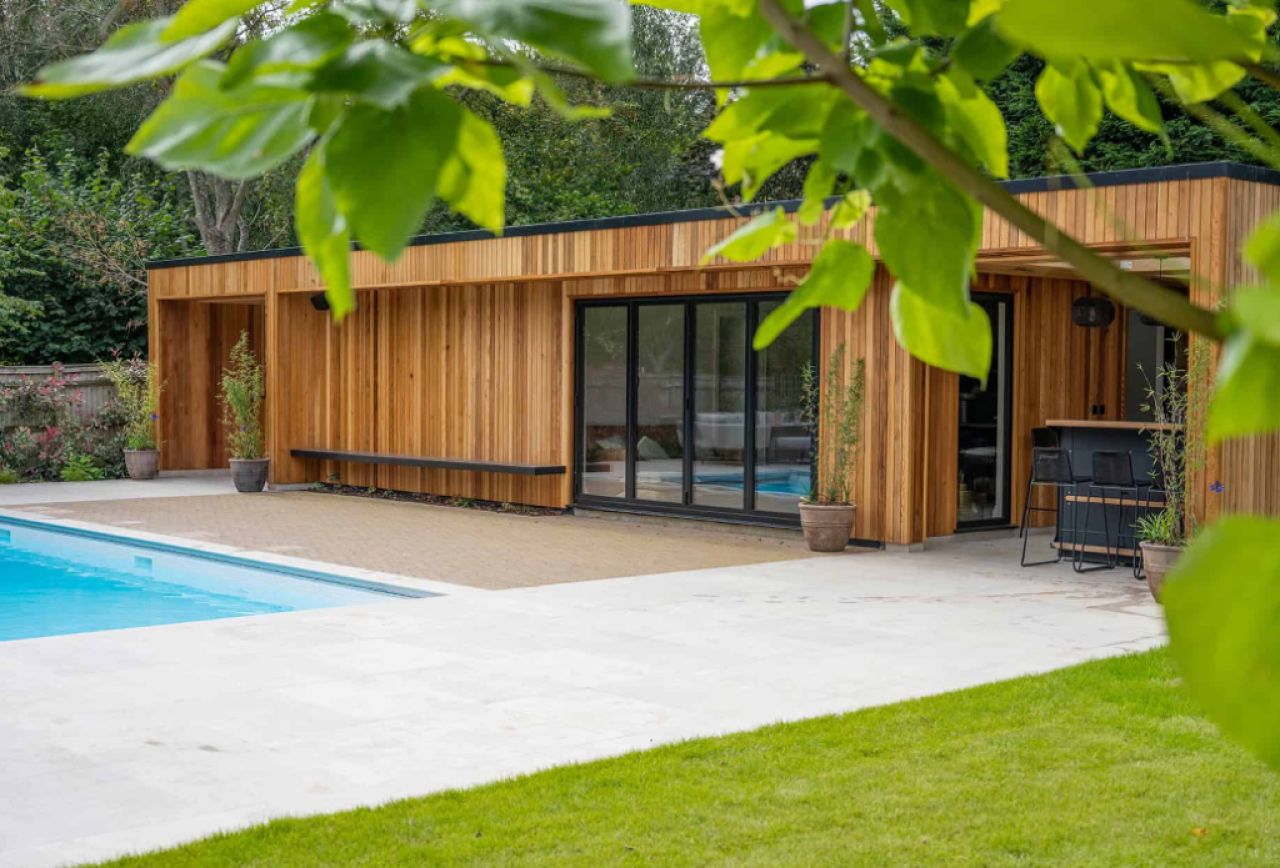 Gardener Poolman looking for work