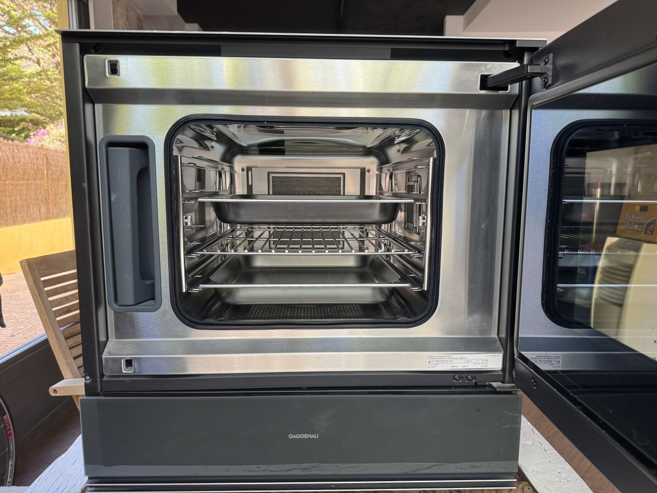Horno de vapor Gaggenau BSP 250 100 / 04 y cajón calentador Gaggenau WSP 221100