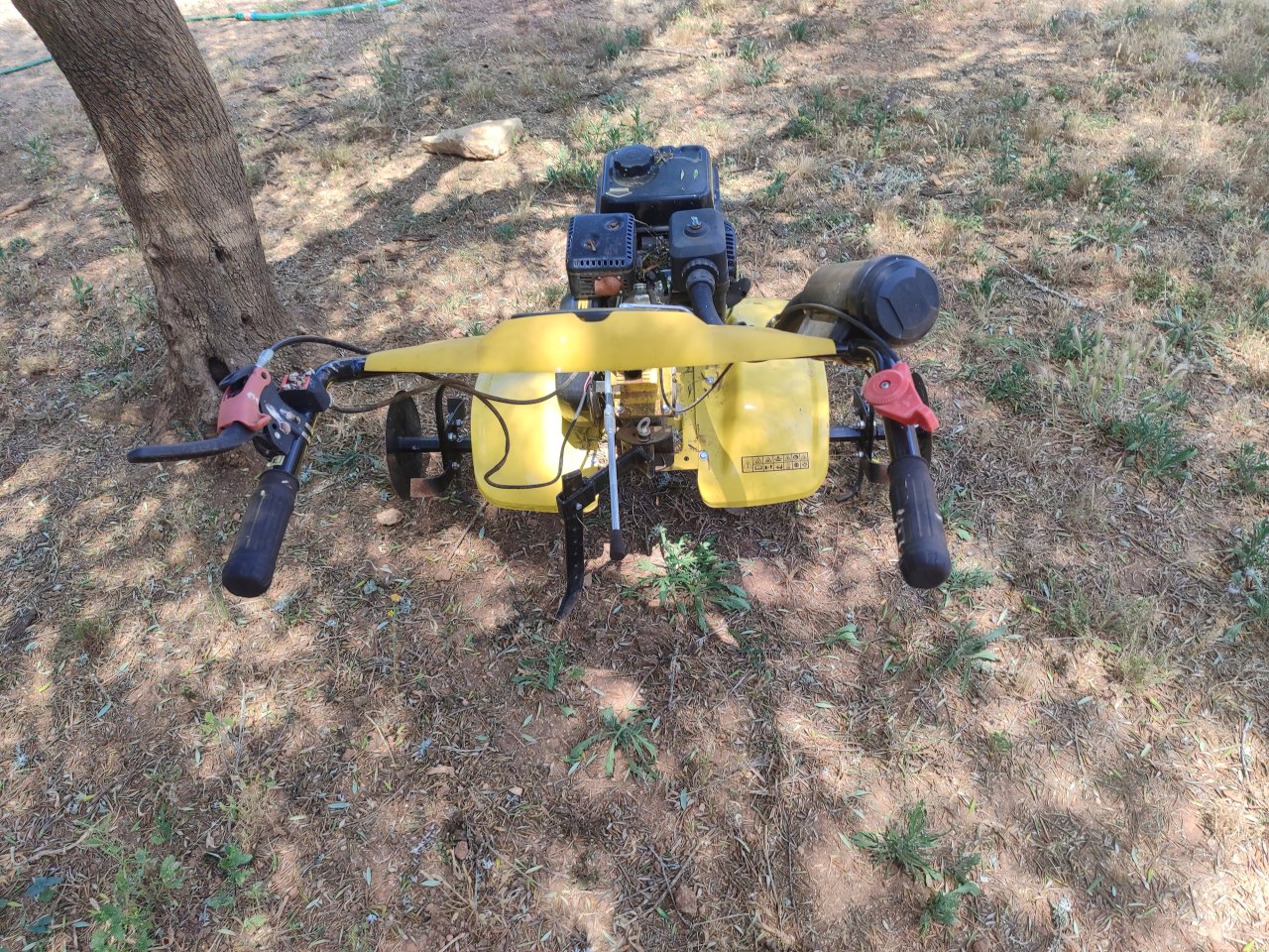 Garland Mule 1162 NRQG-V20 gasoline-powered rototiller for sale