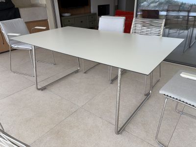 GARPA Serie Pan Esstisch und 8 Stühle