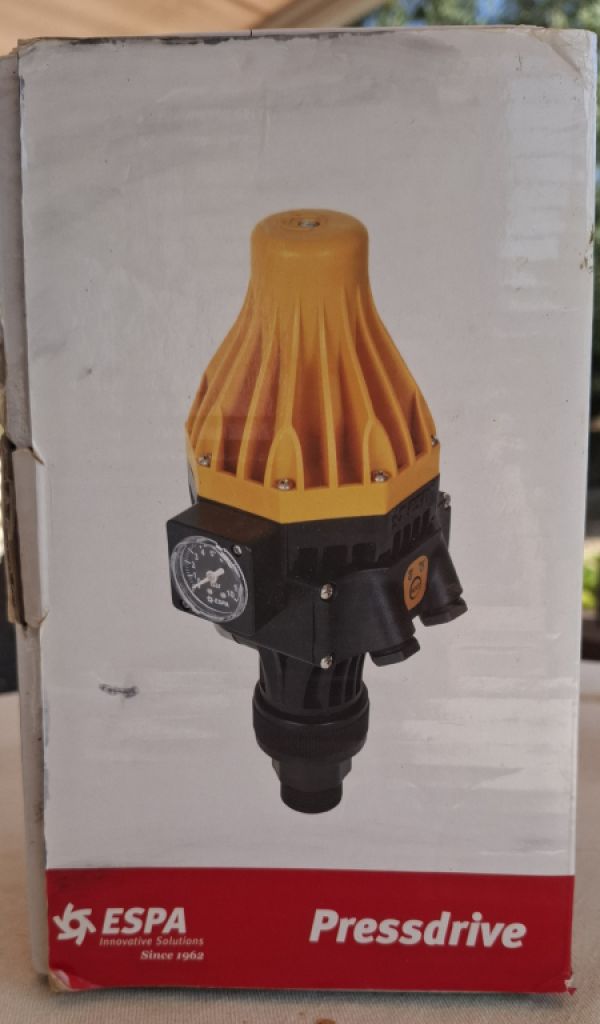 Garten-Wasserpumpe neu