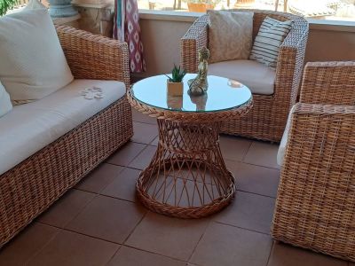 Sofá jardín rattan natural.