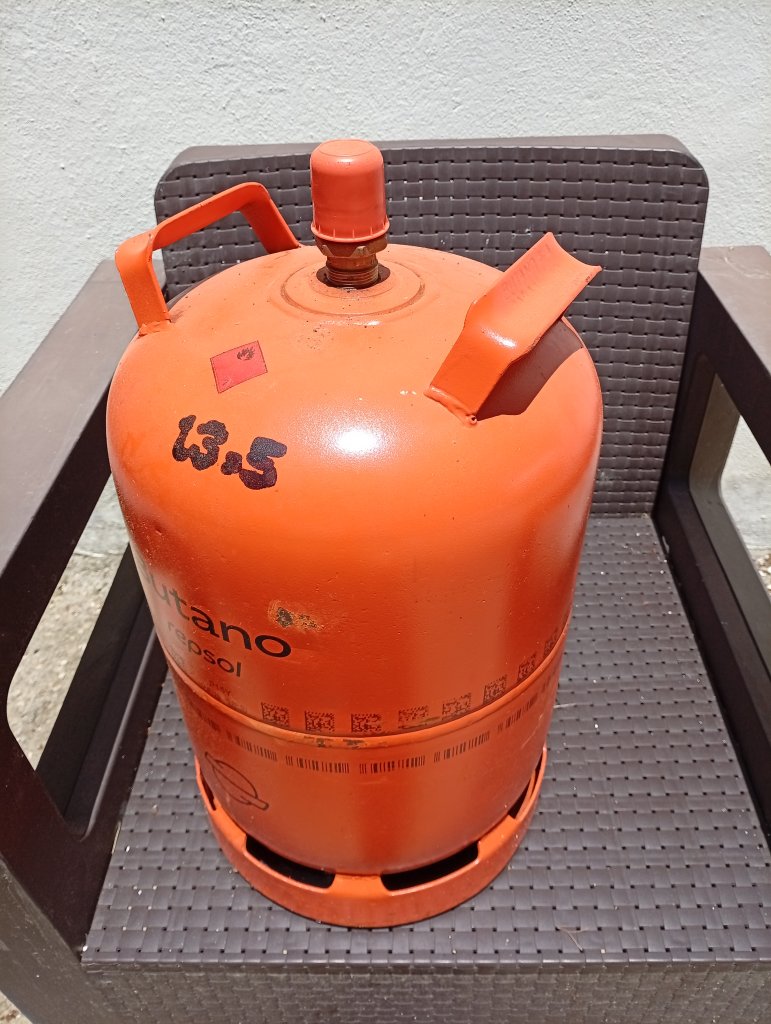 Gasflasche voll