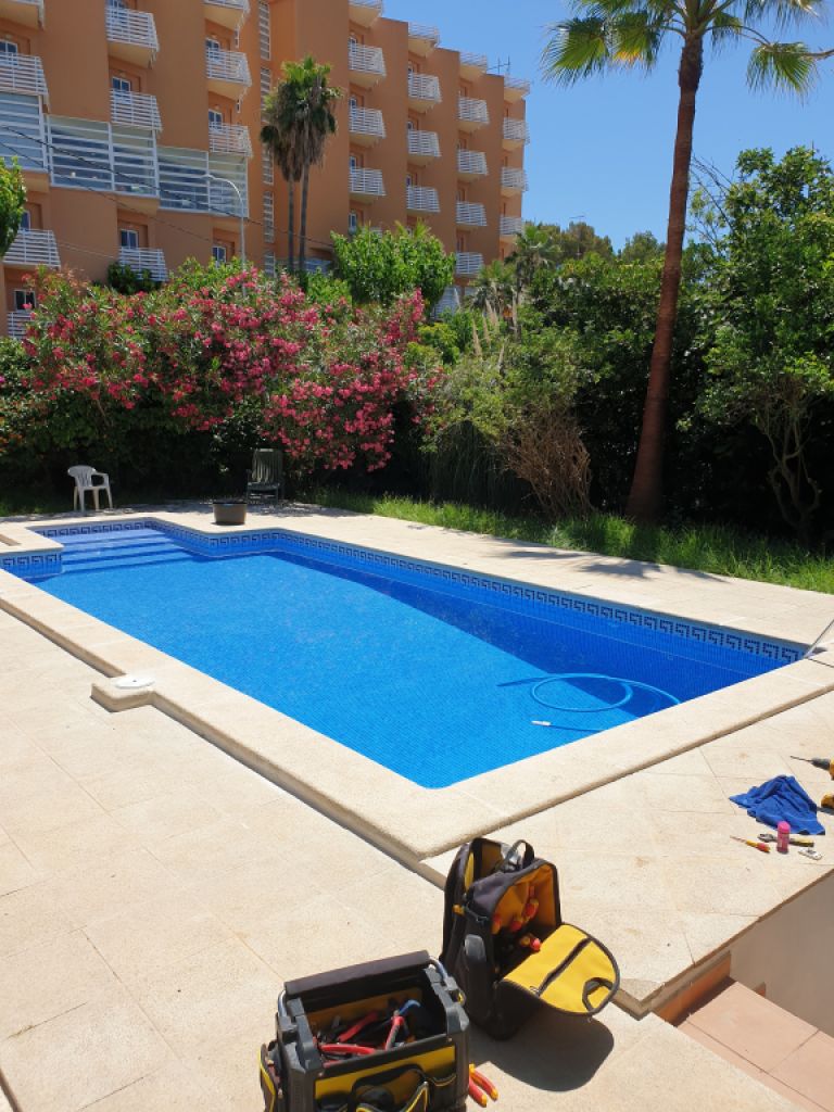 gelernter pool Bauer-PooL Profi