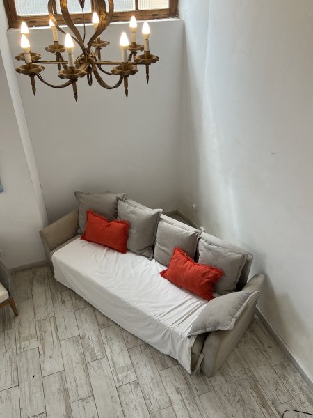 Gemütliches IKEA  Schlafsofa / Ausziehcouch in grau