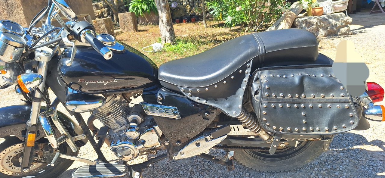 gepflegte Keeway Superlight 125  Bj. 2019 7500 km Itv 07/27