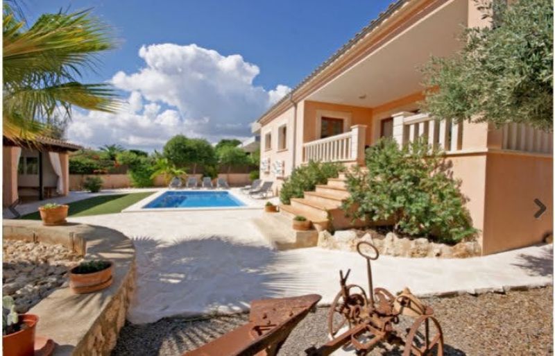 Gepflegtes Chalet auf dem Lande mit Pool und AC bei Porto Colom -- CH 36