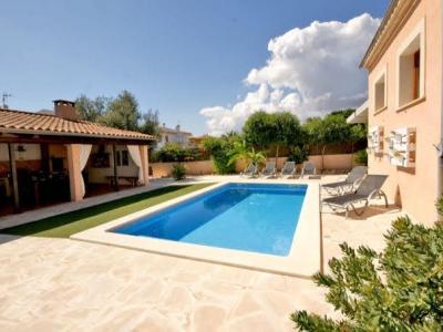 Gepflegtes Chalet auf dem Lande mit Pool und AC bei Porto Colom -- CH 36