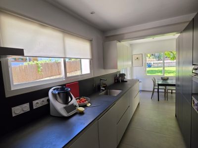 GERÄUMIGE WOHNUNG ZUR TEMPORÄREN MIETE IN CALA BLAVA
