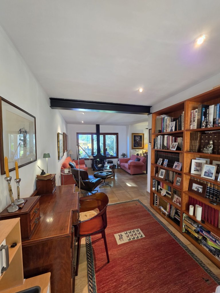 GERÄUMIGE WOHNUNG ZUR TEMPORÄREN MIETE IN CALA BLAVA