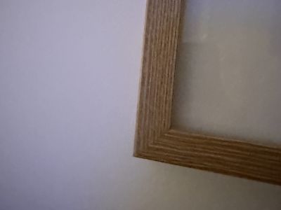 Gerahmte Bilder, beige mit Holzrahmen