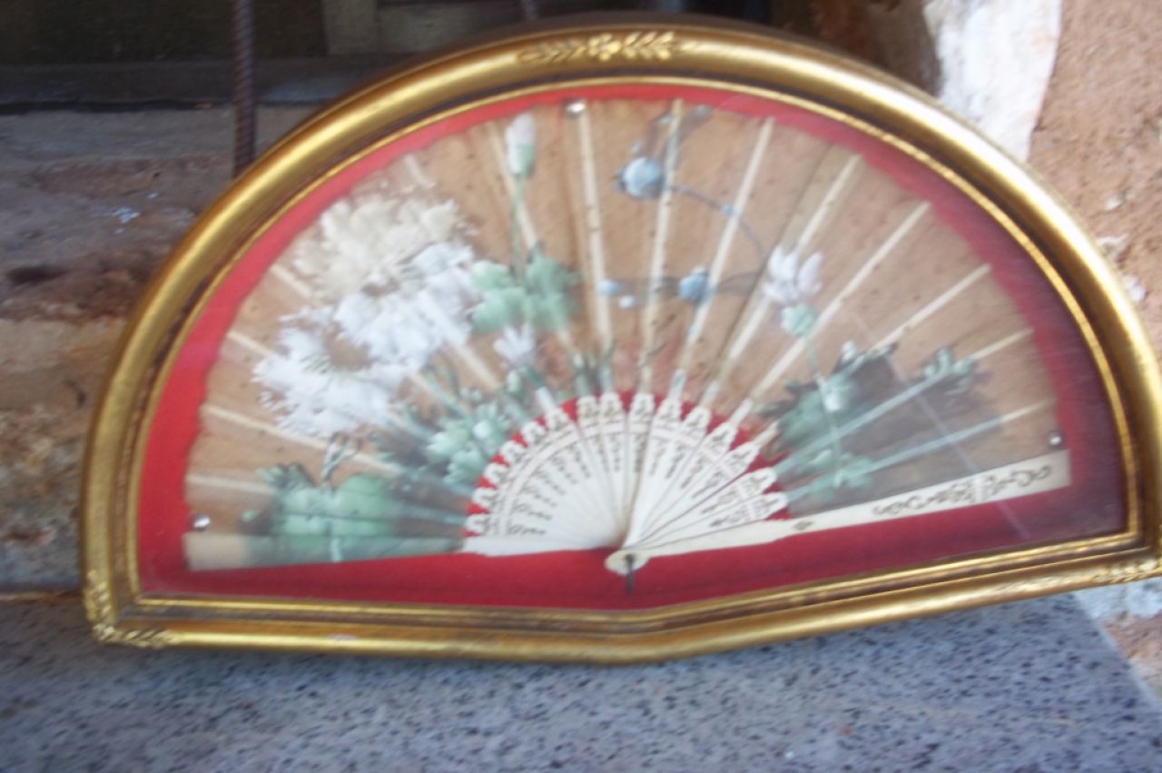 Framed fan