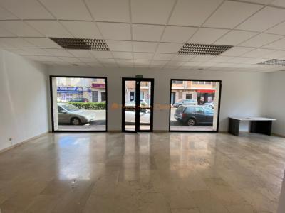 Commercial premises on the corner – Avenida del Torrent, Manacor