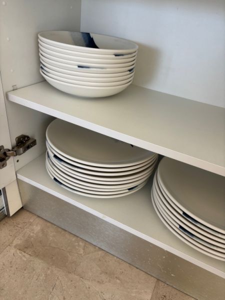 Dishes to give away
