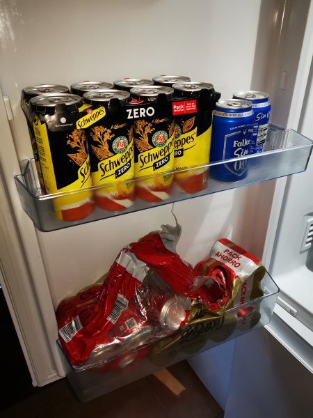 Drinks - Cola, Schweppes, Sprite, Beer