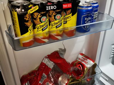 Drinks - Cola, Schweppes, Sprite, Beer
