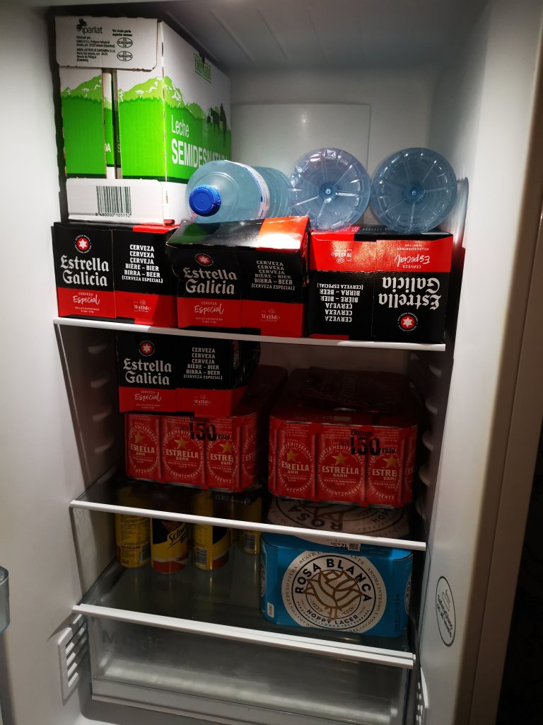 Bebidas - Cola, Schweppes, Sprite, Cerveza