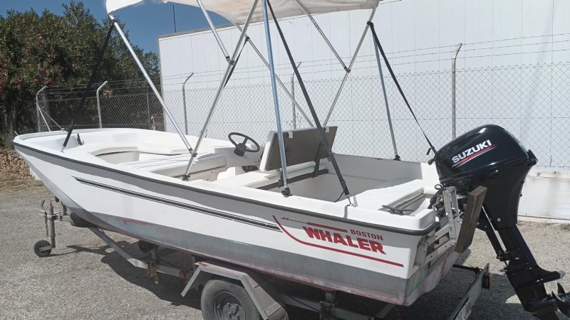GFK boat 20 HP 4-stroke Suzuki with trailer · Fishing / Angler boat