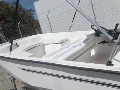 GFK boat 20 HP 4-stroke Suzuki with trailer · Fishing / Angler boat