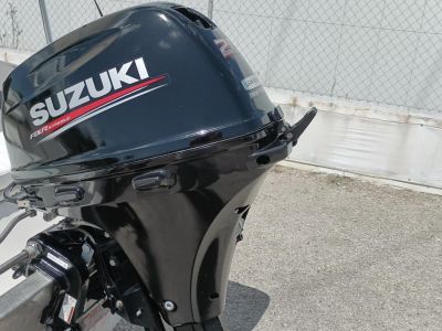 GFK boat 20 HP 4-stroke Suzuki with trailer · Fishing / Angler boat