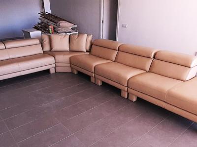 Gigantisches Echtledersofa