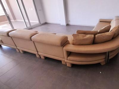 Gigantisches Echtledersofa