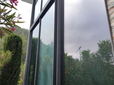 Glas- und Solarzellenreinigung