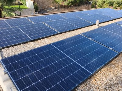 Glas- und Solarzellenreinigung
