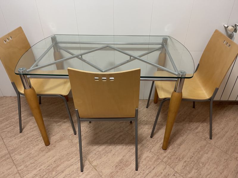 Glass dining table with 3 chairs
