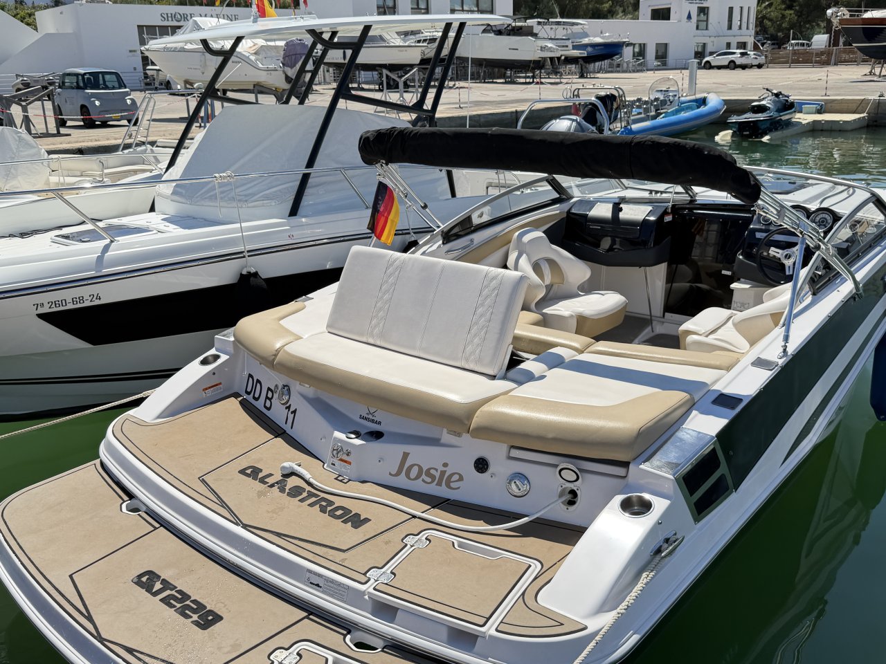 Glastron GT229 Cabin Cr 2017 sehr gepflegt nur 267 h Cala Dór