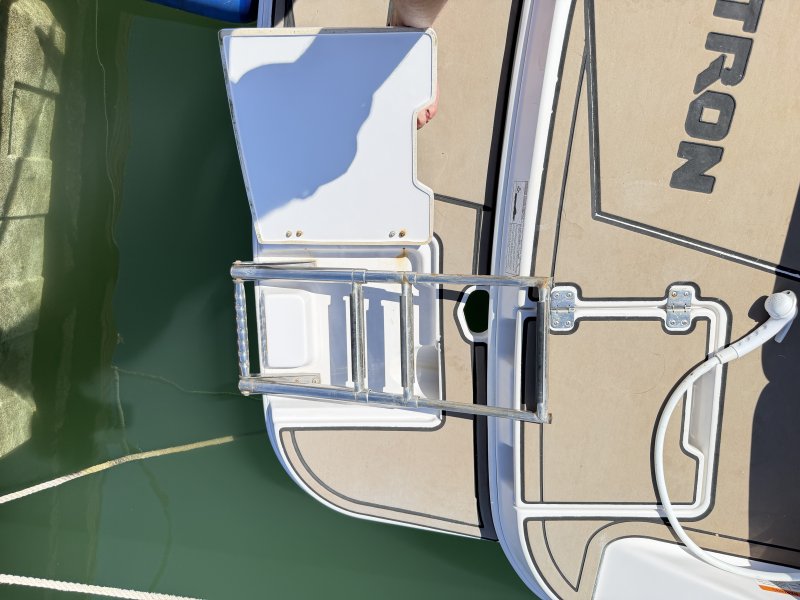 Glastron GT229 Cabin Cr 2017 sehr gepflegt nur 267 h Cala Dór