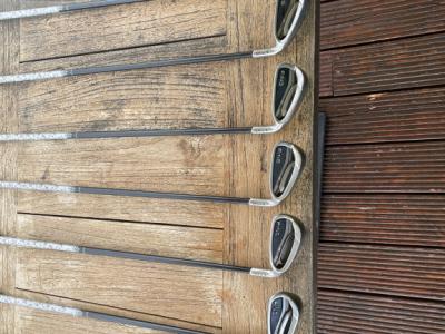 Golf Mallorca: Eisensatz PING G25 5 - 9, PW, SW Graphitschaft