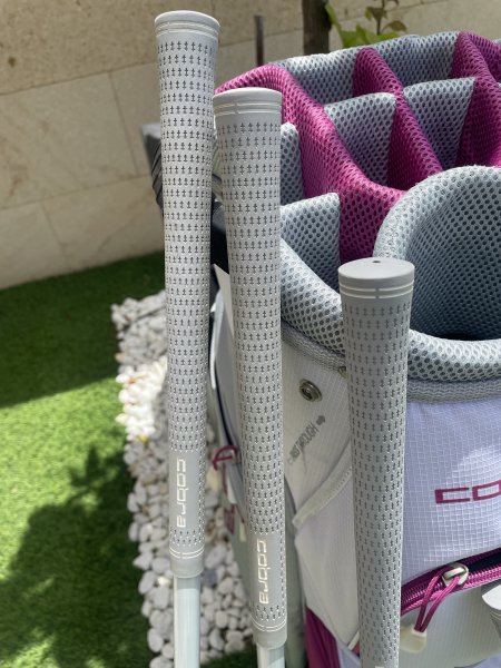 Women's golf club set