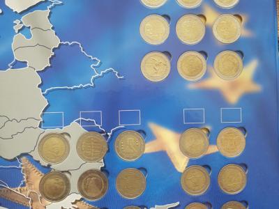 Große Euromünzsammlung in 4 Alben – 228 Münzen – Sammler