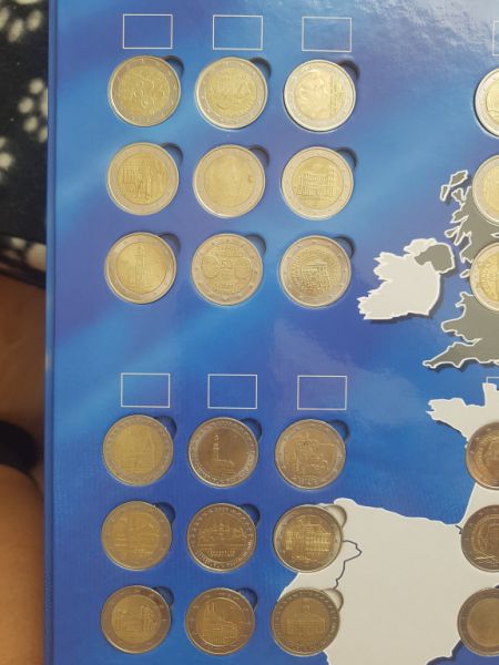 Große Euromünzsammlung in 4 Alben – 228 Münzen – Sammler