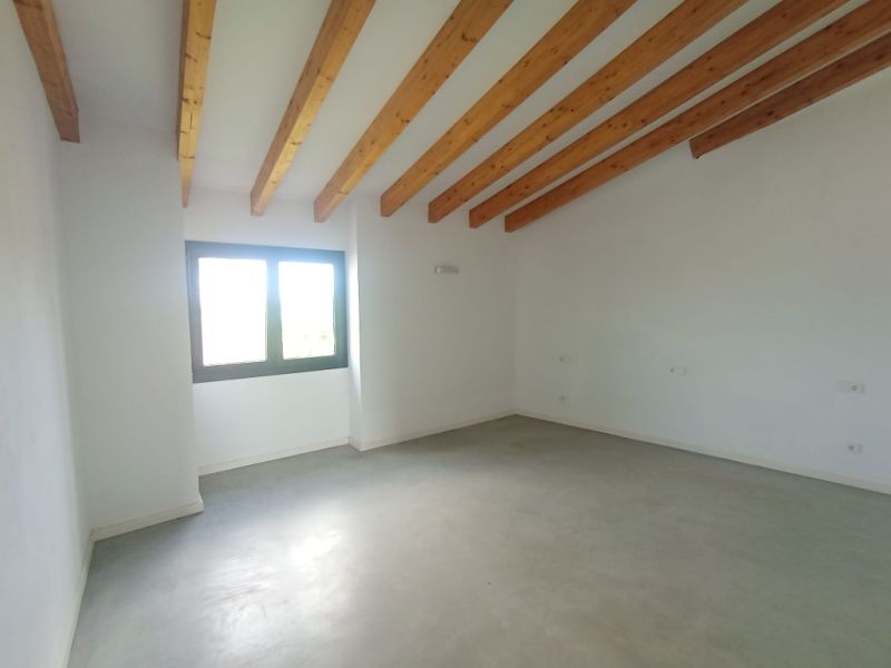 Grosse Finca mit 2 sep Einheiten, Heizung und Pool bei Felanitx --F 46