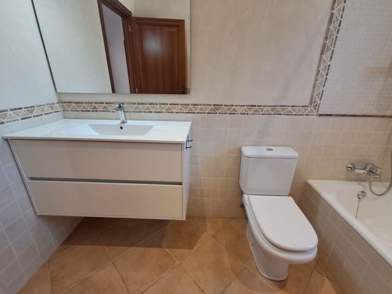 Large finca with 4 - 5 bedrooms, separate studio, heating, pool near Calonge - Cala Dor - F 10