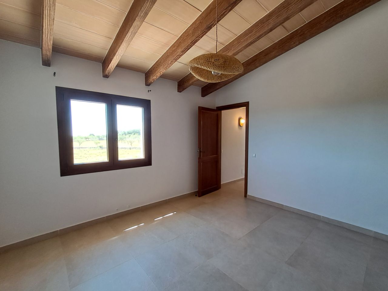 Large finca with 4 - 5 bedrooms, separate studio, heating, pool near Calonge - Cala Dor - F 10