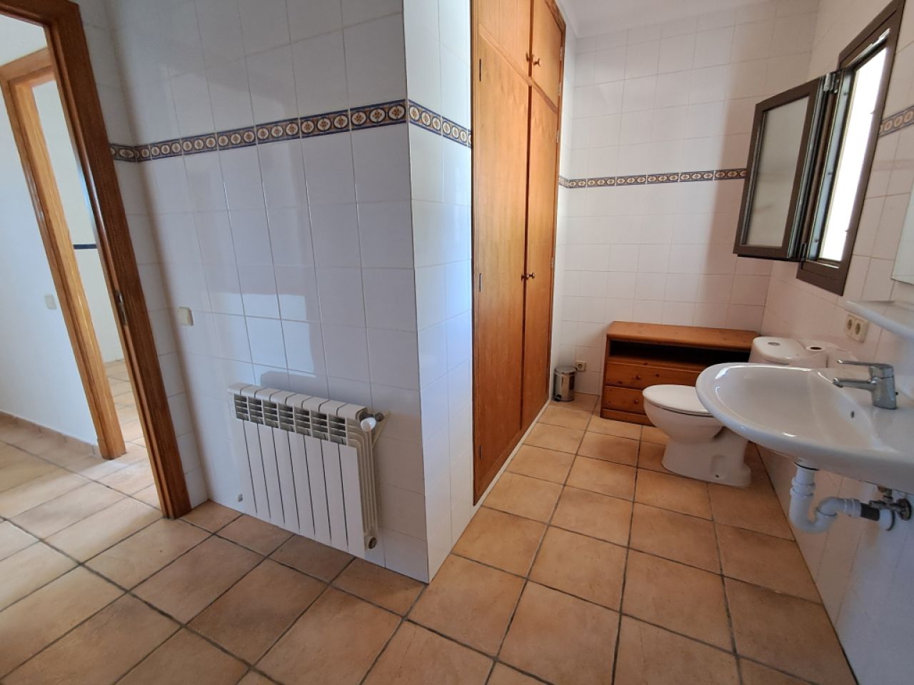 Large finca with 4 - 5 bedrooms, separate studio, heating, pool near Calonge - Cala Dor - F 10