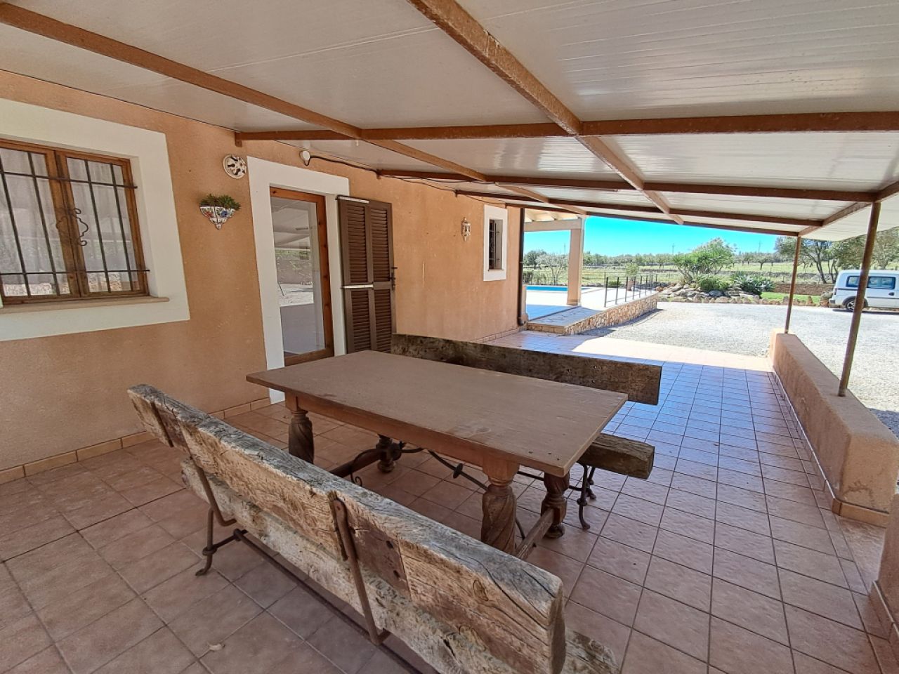 Large finca with 4 - 5 bedrooms, separate studio, heating, pool near Calonge - Cala Dor - F 10
