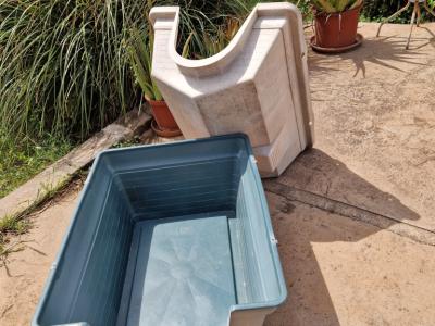 Große Hundehütte, sehr stabil