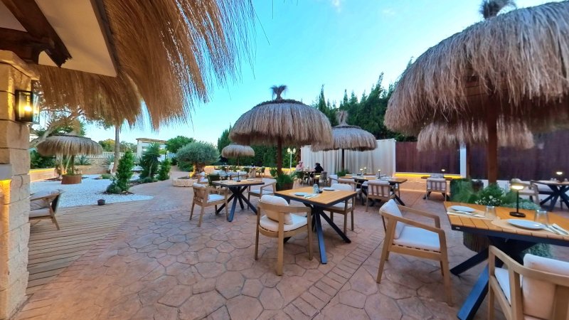 GRAN OPORTUNIDAD DE INVERSIÓN EN MALLORCA RESTAURANTE MODERNIZADO Y TOTALMENTE EQUIPADO