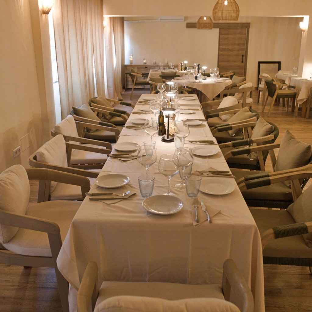 GRAN OPORTUNIDAD DE INVERSIÓN EN MALLORCA RESTAURANTE MODERNIZADO Y TOTALMENTE EQUIPADO